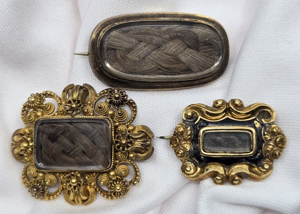 Antique Gold Victorian Memorial Hair Jewelry (1 of 8)