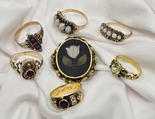 Victorian Jewelry Grouping (1 of 12)