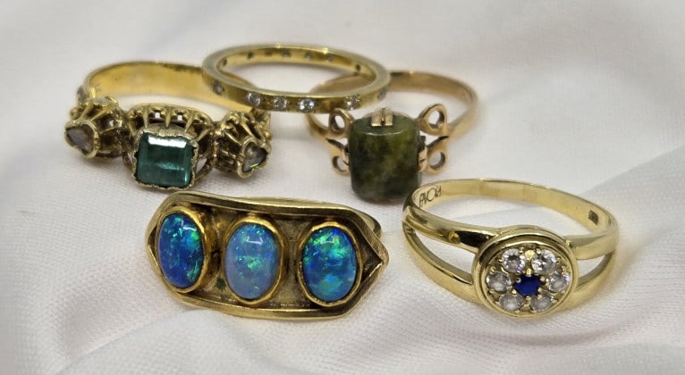 Grouping of Assorted 14K Gold Rings (1 of 16)