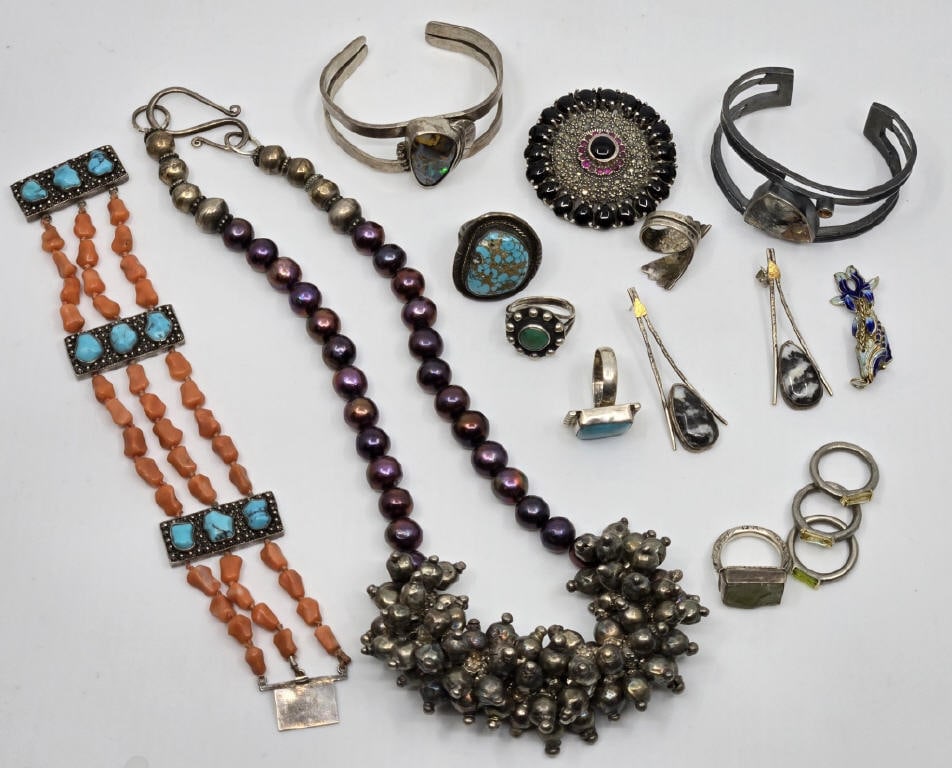 Native American Jewelry Grouping (1 of 13)