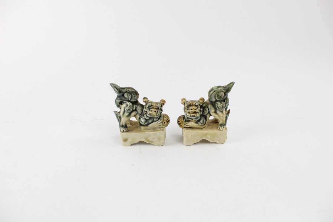 Pair of Foo/Fu Dog/Lion Statues/Shi (1 of 6)