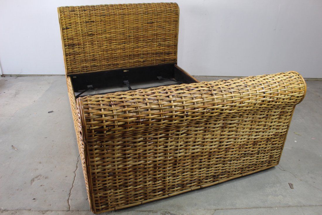 Ralph Lauren Queen Bamboo Sleigh Bed (1 of 5)