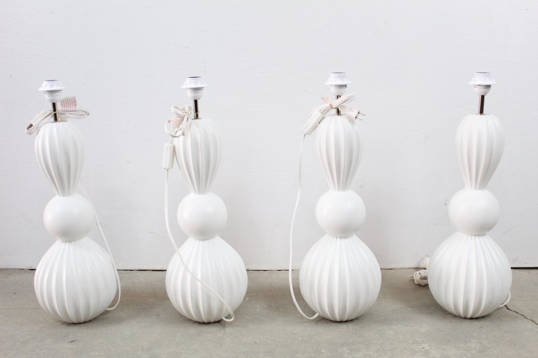 Set of 4 Ceramic White Poodle Shaped Contemporary Lamps (1 of 3)