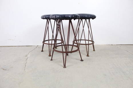 Set of 3 Iron Hairpin Leg Stools,Mid-century Modern: Set of 3 Iron Hairpin Leg Stools,Mid-century Modern. These chairs will add a cool vibe to your bar or kitchen table. The dimensions are 24in x 18in x 18in. Condition: These pieces are in as is conditi