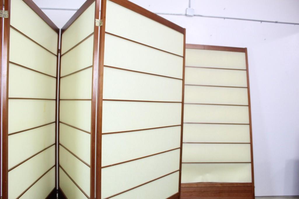 Pair of Large 4-Fold Paper & Wood Room Divider Screens (1 of 7)