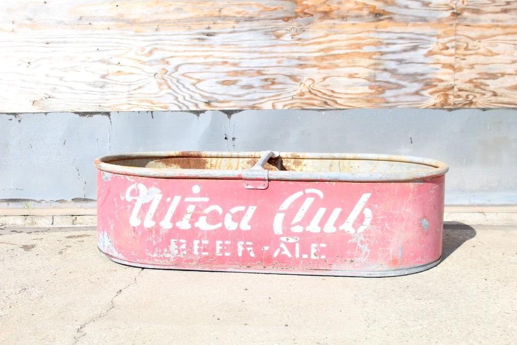 Galvanized Utica Club Advertising Beer Display Cooler (1 of 4)