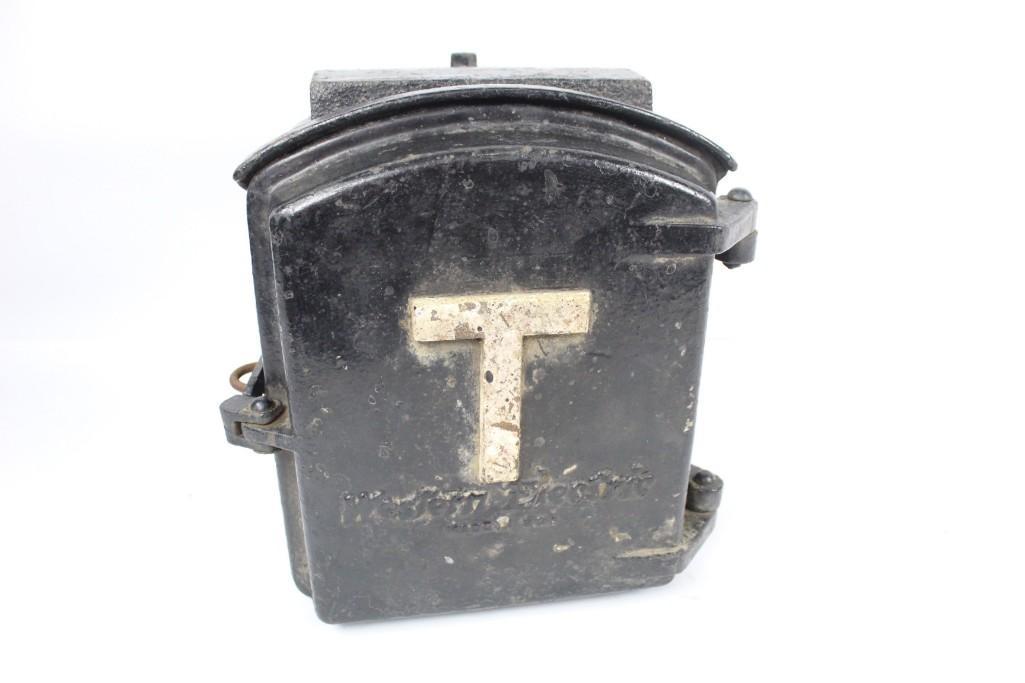 Western Electric Cast Iron Street Pole Telephone Box (1 of 6)