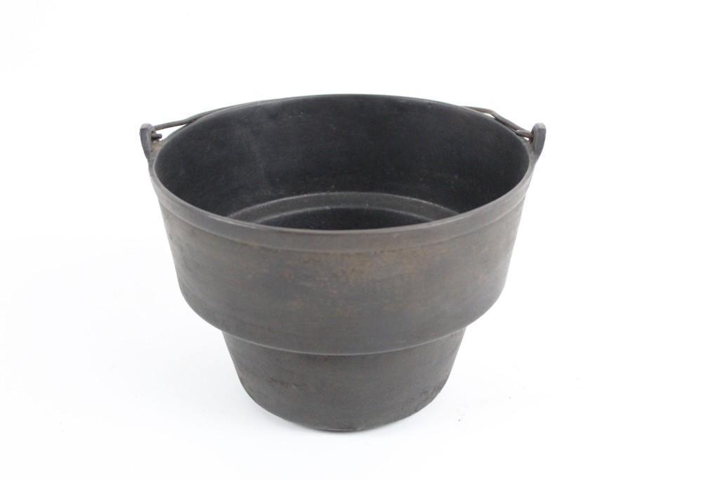 Antique Tiered Cast Iron Bean Pot Bail Handle,Gate mark (1 of 5)