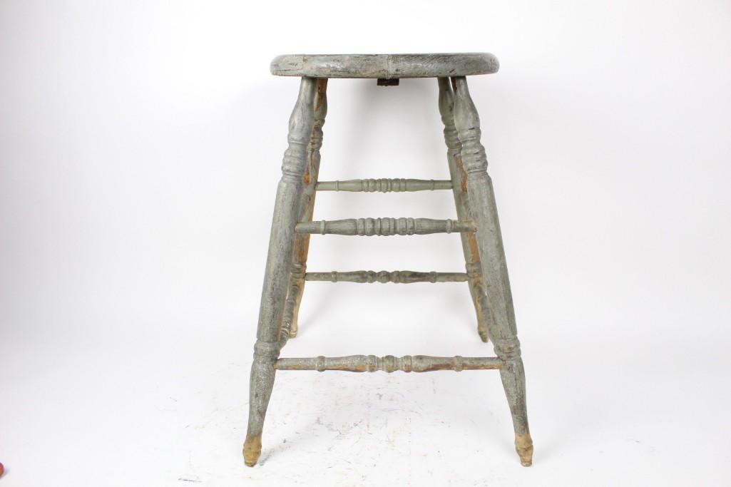 Antique Gray Painted Wooden Stool with Turned Legs (1 of 7)