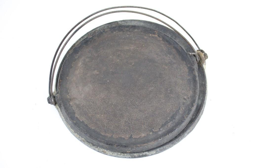 Lot of 2 Cast Iron Griswold Hanging Griddle Bail Handle (1 of 9)