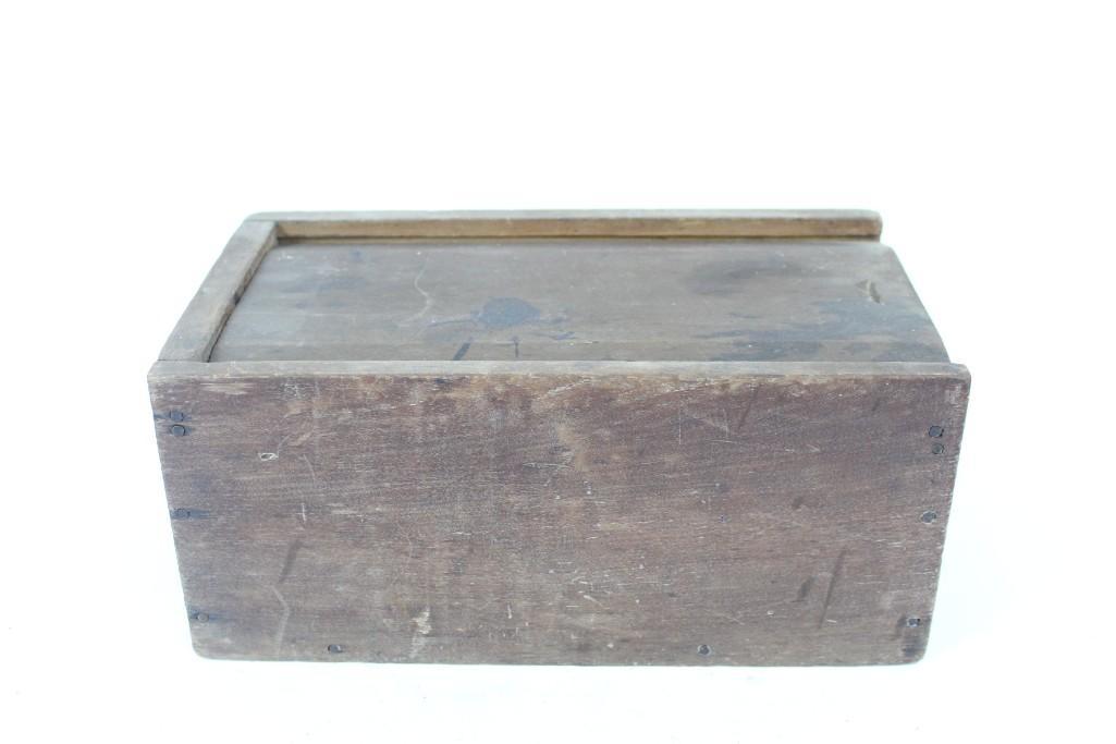Antique Primitive Simple Wooden Finger Box (1 of 9)