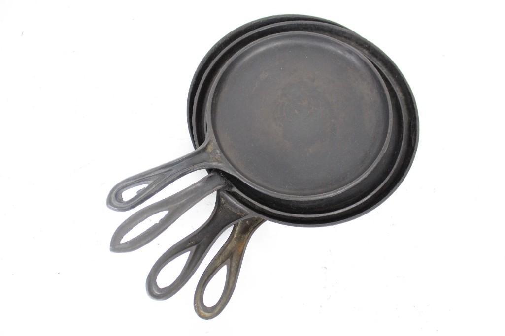 Lot of 4 Antique Cast Iron Skillet Griddle,"6",GateMark (1 of 9)