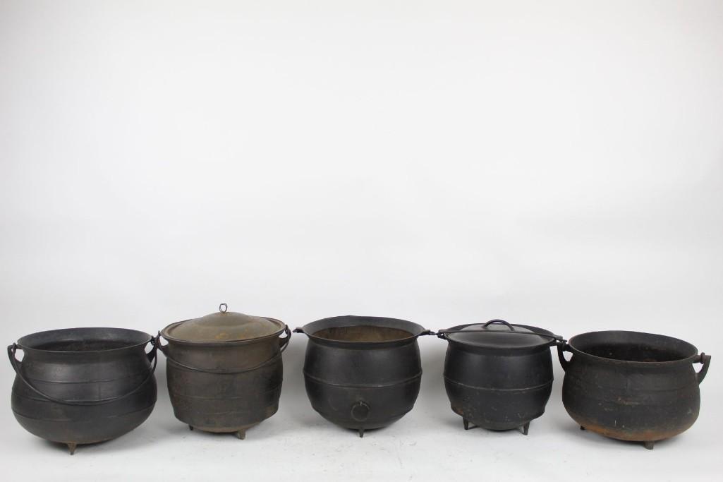Lot of 5 Antique Cast Iron Cauldrons, Various Sizes (1 of 10)
