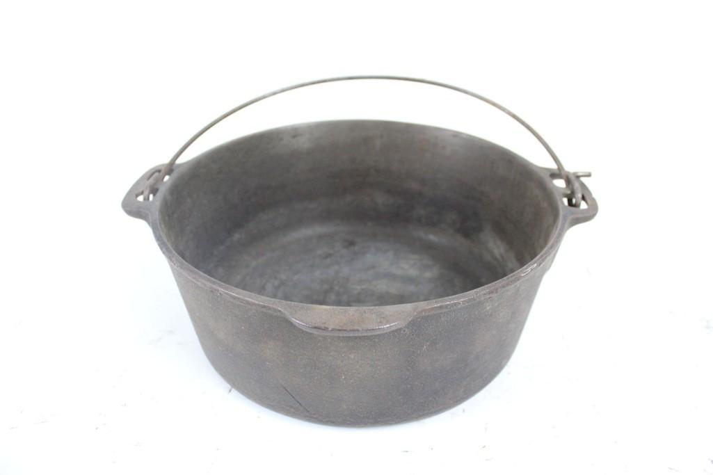 Antique Wagner Ware Griswold Handled Cast Iron 5 Qt Pot (1 of 5)