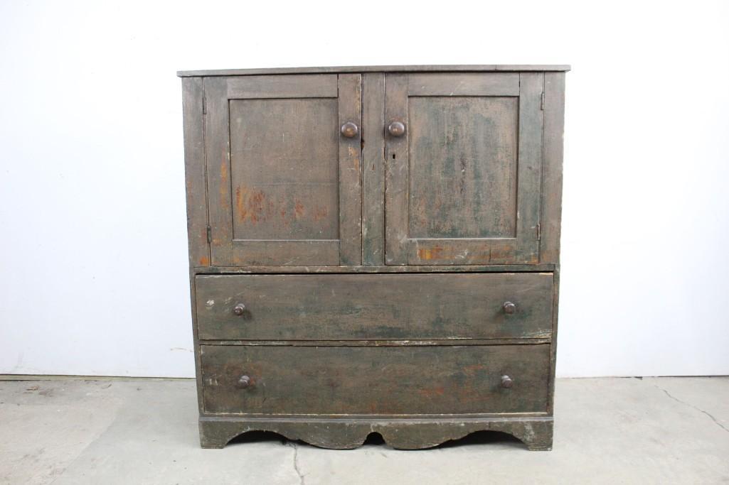 Primitive Green Painted Wooden 2-Drawer 2-Door Cupboard (1 of 6)