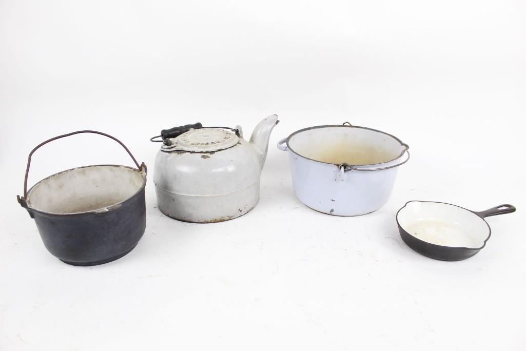 Misc Lot of Antique White Enameled Cast Iron Cookware (1 of 10)