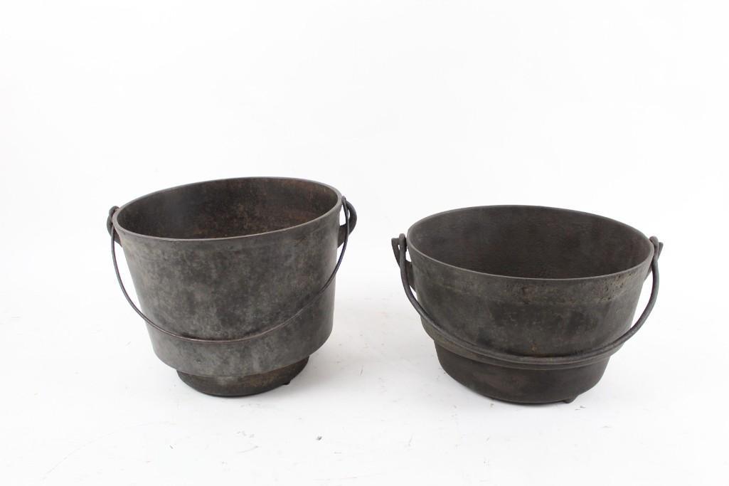 Pair of Antique Two Tier Cast Iron Pots with Gate Marks (1 of 8)