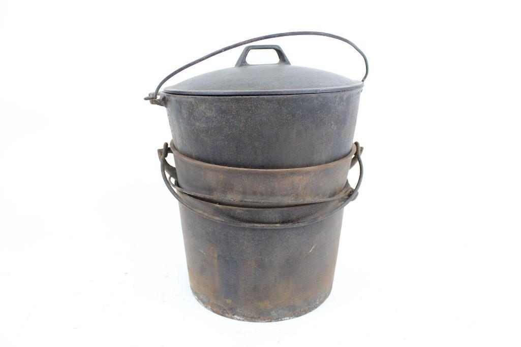 Lot of 3 Antique Cast Iron Pots with Handles & One Lid (1 of 10)