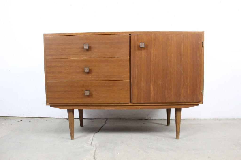Mid-century Modern Swedish Scandinavian Wooden Cabinet: Mid-century Modern Swedish Scandinavian wooden cabinet. This lovely cabinet is full of great Mid-century Modern details like the cool square drawer pulls and the slight legs on the bottom. This piece 