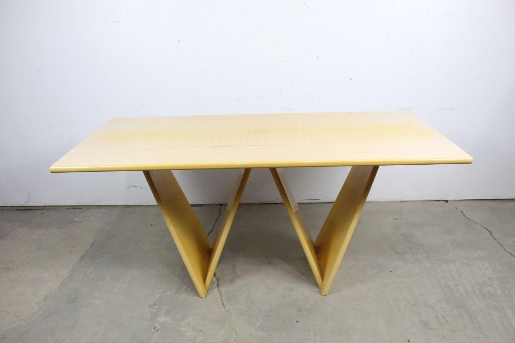 80's Wood Cream Color Lacquered Modern Console Table: 80's Wood Cream Color Lacquered Modern Console Table. Simple and clean modern design, with v-shaped legs. Has 2 folding leaves that expand the size of the top surface and make it a highly versatile pi