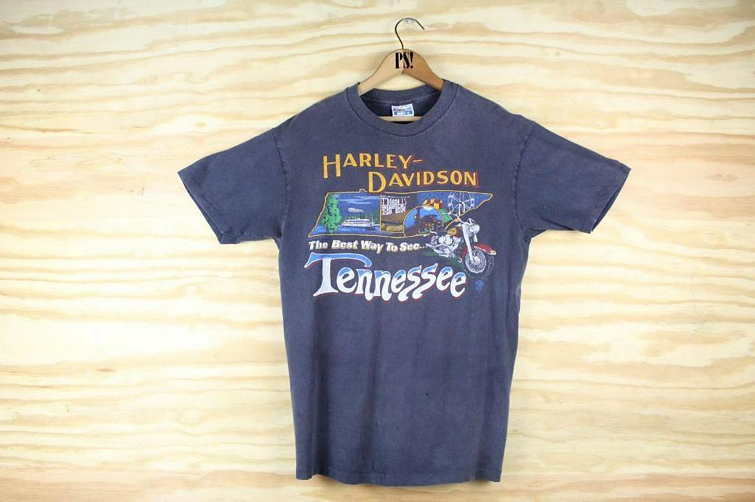 Gray M Harley Davidson Nashville Vintage T-Shirt 1986: SHIPPING: We will ship this item in-house, for a $12 flat rate to the Continental US; $2 for each additional shirt. Please contact us for a shipping quote on larger quantities. Gray M Harley Davidson 