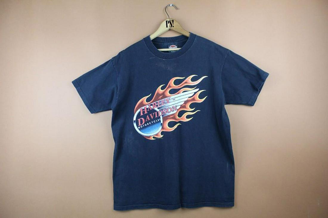 Black Large Harley Davidson NH Vintage T-Shirt 1992: SHIPPING: We will ship this item in-house, for a $12 flat rate to the Continental US; $2 for each additional shirt. Please contact us for a shipping quote on larger quantities. Black Large Harley Davi