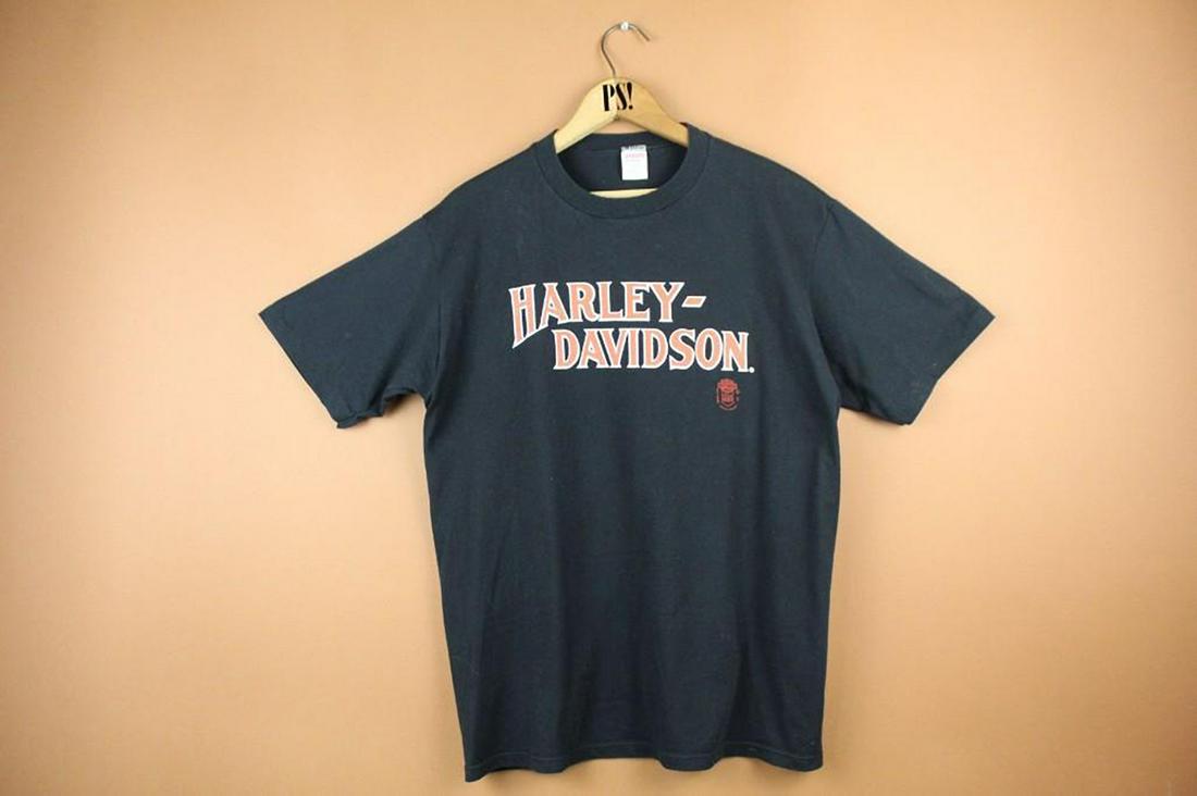 Black L Harley Davidson Daytona Beach Vintage T-Shirt: SHIPPING: We will ship this item in-house, for a $12 flat rate to the Continental US; $2 for each additional shirt. Please contact us for a shipping quote on larger quantities. Black L Harley Davidson