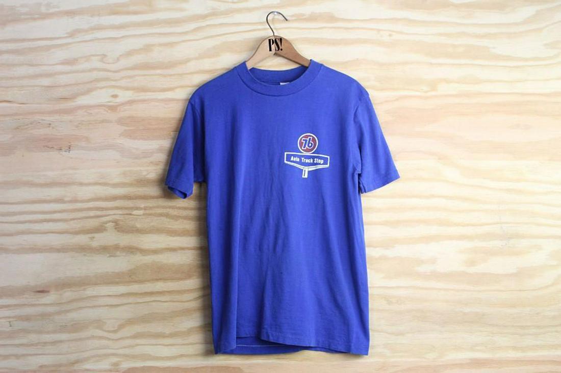 Blue M 76 White's Truck Stop Raphine VA Vintage T-Shirt (1 of 4)