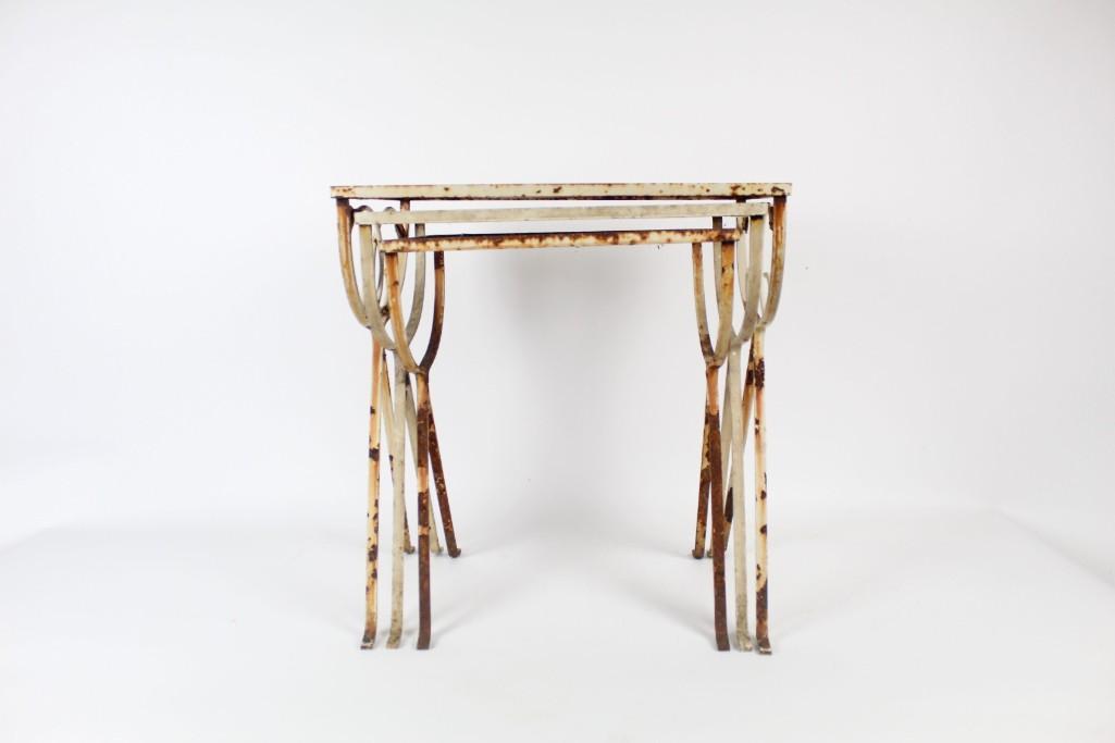 Set of 3 Nesting Outdoor Garden Metal Side Tables (1 of 8)