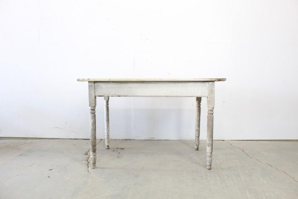Antique Country Painted White Table with Turned Legs (1 of 6)