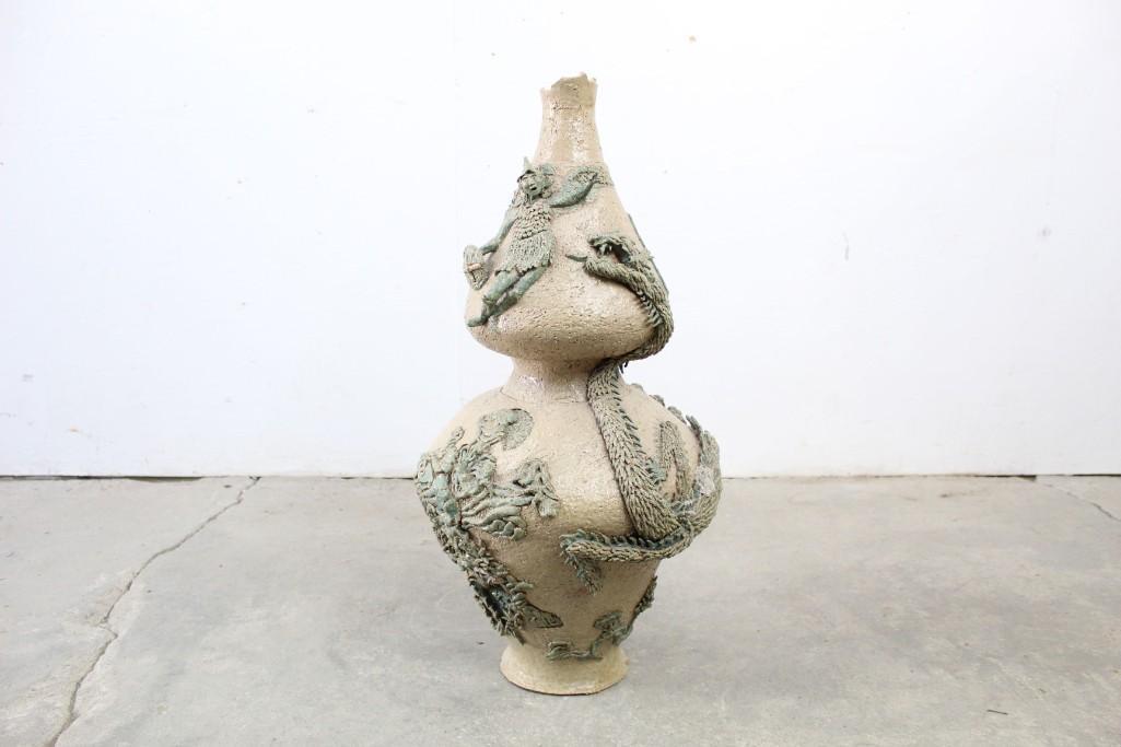 Large Figural Japanese Pottery Vase,Dragons (1 of 14)
