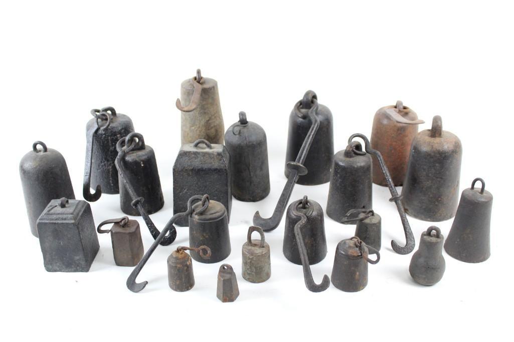 Huge Lot of 21 Antique Cast Iron Weights, Hooked, Scale (1 of 8)