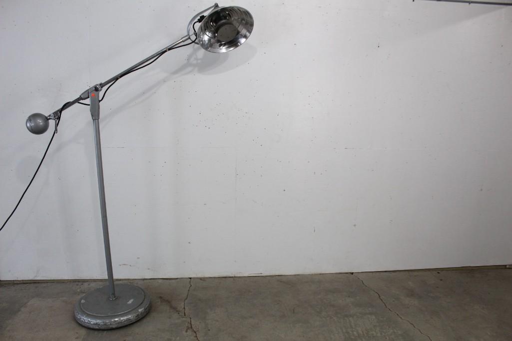 Huge Industrial 1950s Medical Floor Lamp (1 of 5)