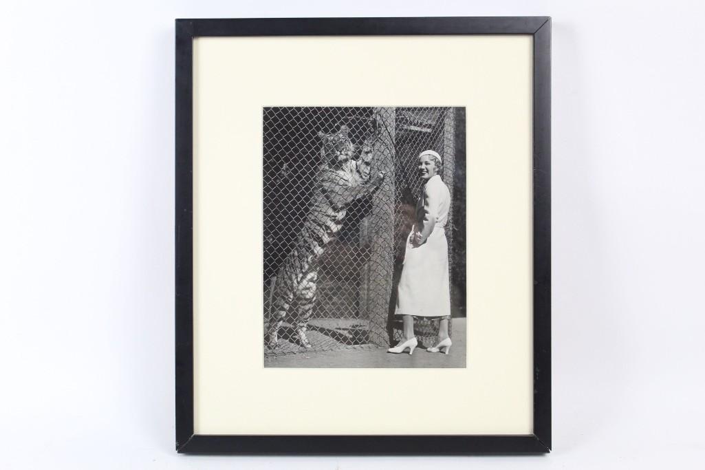 Framed B & W Photograph Leila Hyams w/Tiger, Hollywood (1 of 5)
