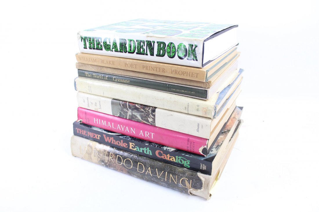 9 Coffee Table Art Books, Da Vinci, Blake,Van Gogh: Lot of Coffee Table Art Books and more. Titles include William Blake, Da Vici, The Renaissance, Van Gogh, Himalayan Art, Cezanne, The Garden Book and the Whole Earth Catalogue. Dimensions range from 1