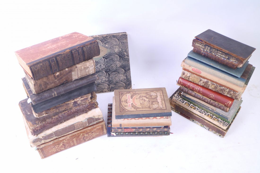 31 German Hardcover & Leatherbound Books (1 of 8)