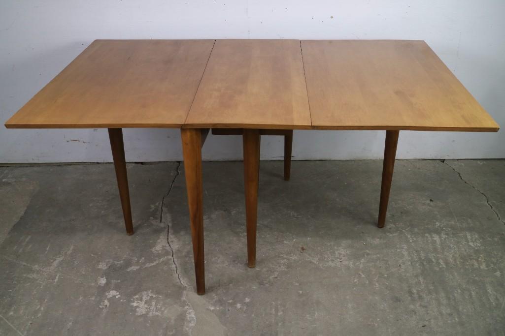 Mid-Century Modern Drop Leaf Gate Leg Dining Table (1 of 7)