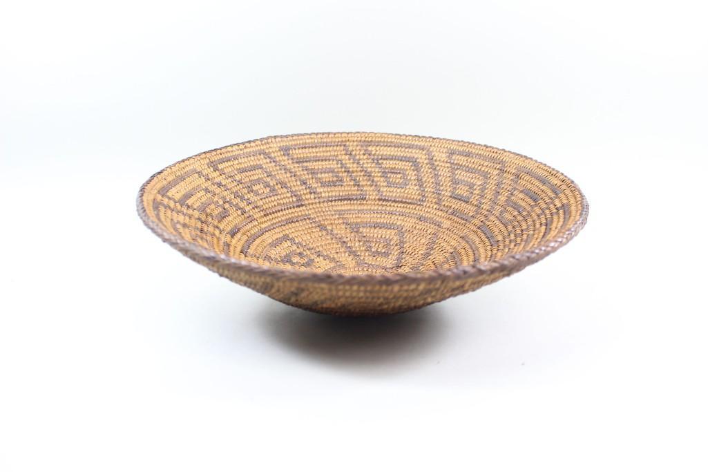 19th C Antique Native American Apache Basket W Whirl (1 of 7)
