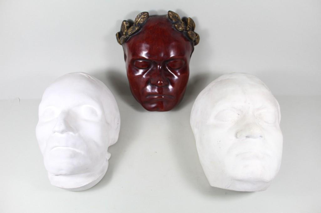 Lot of Plaster & Wood Death Masks,Molds,Wood,Industrial: Lot of Plaster & Wood Death Masks,Molds,Wood,Industrial. These were used before photography to remember the face of a loved one who passed. Two are white, plaster, unfinished molds and one is red,