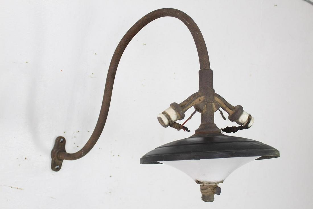 Industrial Curved Arm Enamel Early Street Lamp (1 of 5)