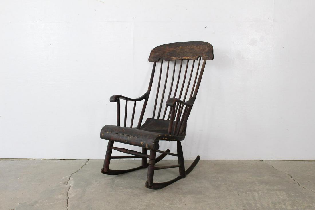 Antique Country Wooden Windsor Rocking Chair w/Patina (1 of 6)