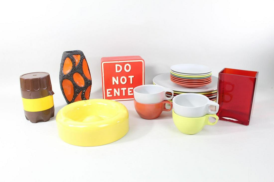 Mid-Century Modern Lot, Bank, Roth Vase, Melmac Dishes (1 of 19)