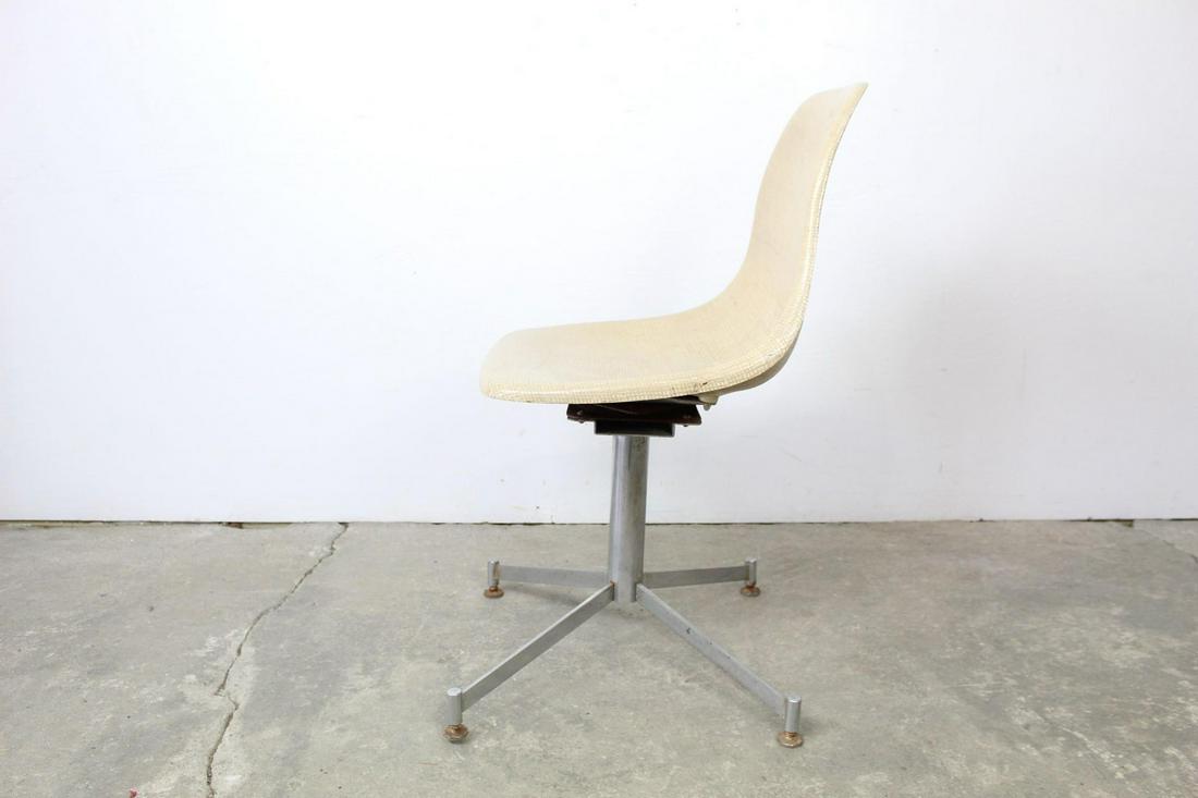 Mid-Century Modern Eames Office Molded Tan Side Chair (1 of 11)
