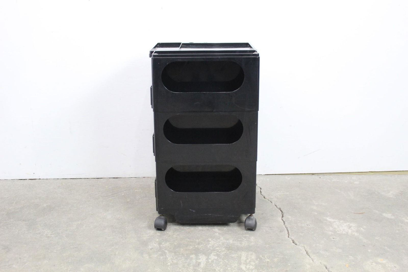 Joe Colombo Boby Portable Storage Organization Trolley (1 of 8)