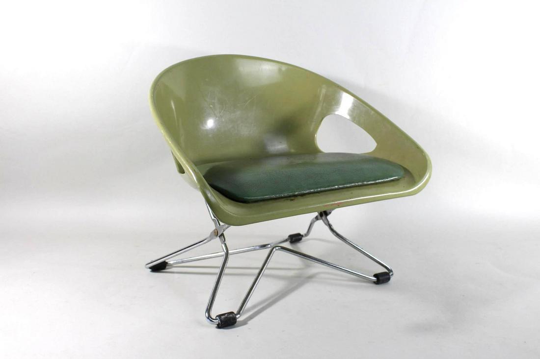 Mid-Century Modern Molded Plastic Cosco Booster Seat (1 of 9)