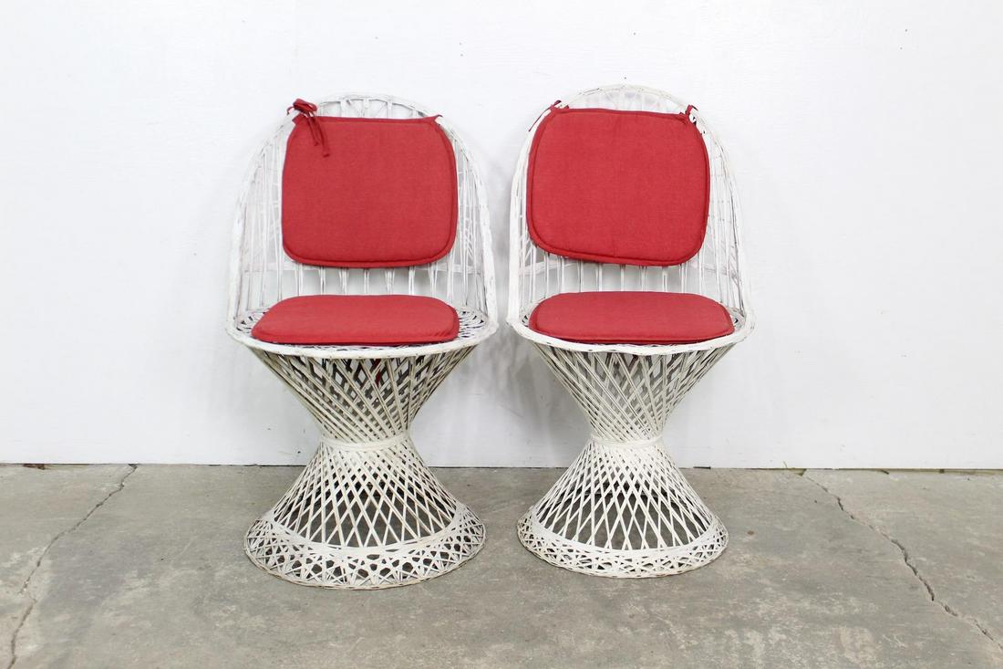 Pair Russell Woodard Spun Fiberglass Chairs & Cushions (1 of 12)