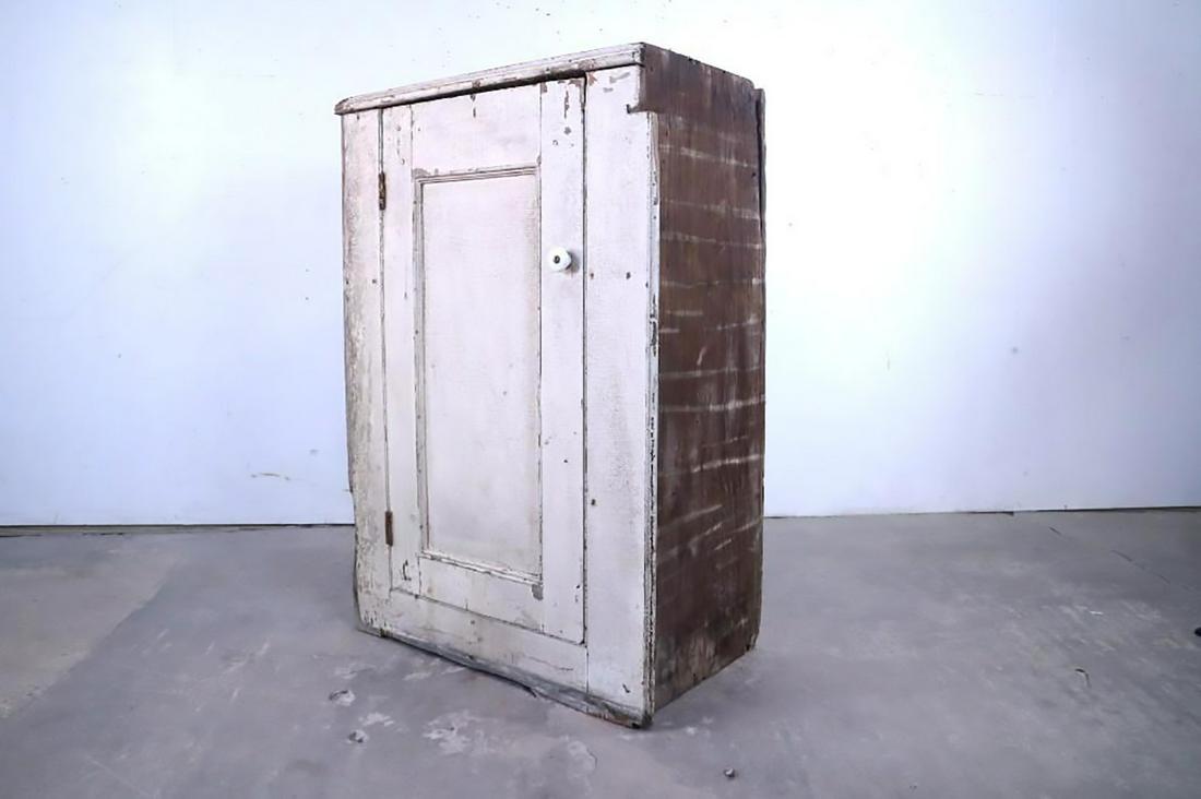 Primitive Antique White Kitchen Cupboard/Cabinet Shelf (1 of 10)