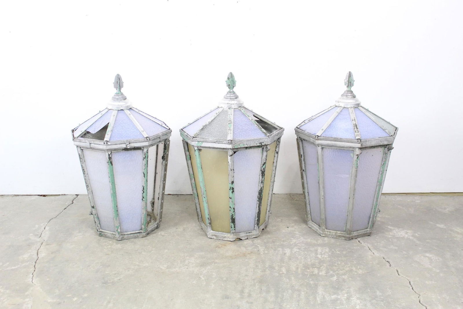 Set of 3 Large Octagonal Street Light Lamp Lantern Tops (1 of 13)