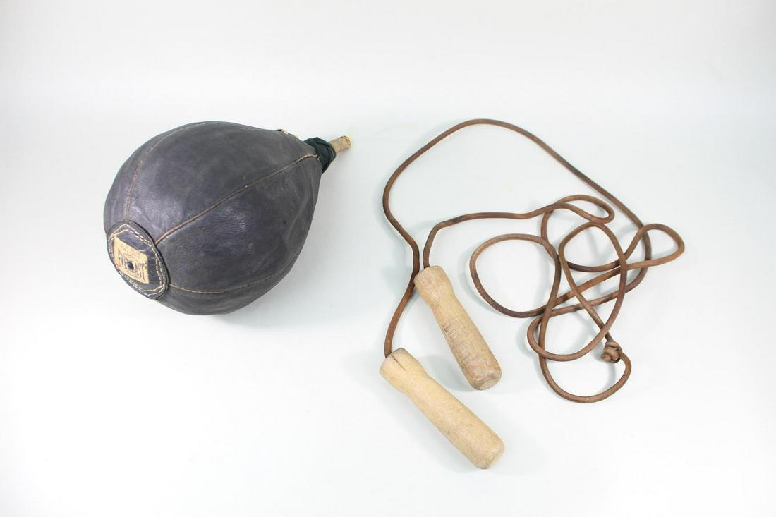 Everlast Leather & Wood Boxing Punching Bag & Jump Rope (1 of 11)
