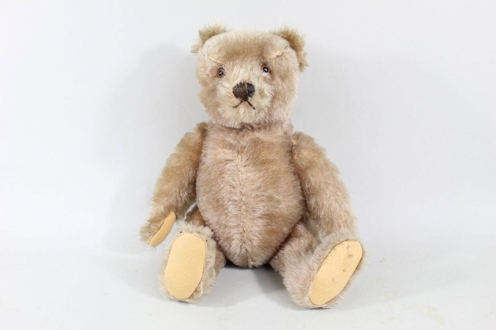 Early Steiff Teddy Bear, Jointed Hand Stitched (1 of 8)